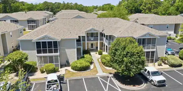 3208 Sweetwater Blvd.