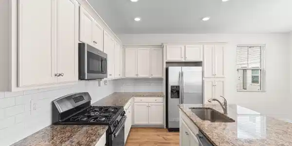 Image 4 Image 4