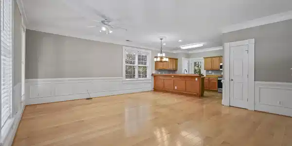 Image 4 Image 4