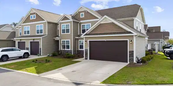 163 Machrie Loop