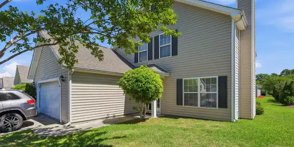 391 Vesta Dr.