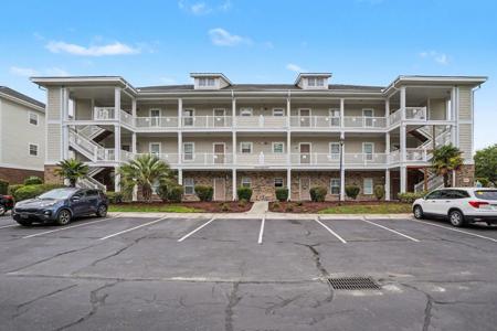 600 Heathrow Dr.