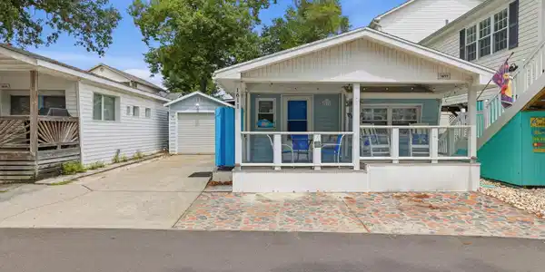 6001-1611 South Kings Hwy.