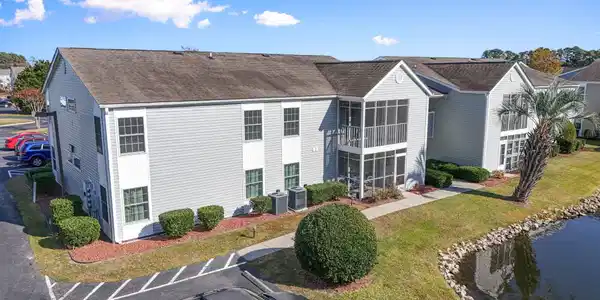 8861 Cloisters Ln.