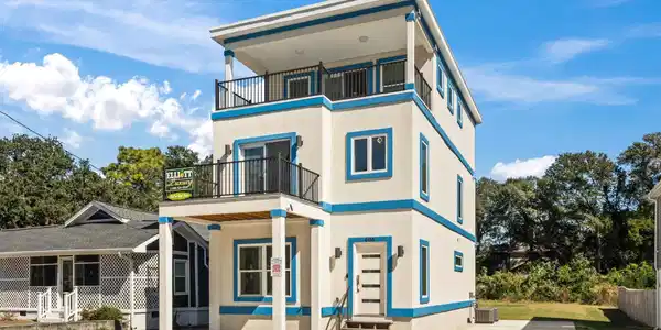 606 29th Ave. S