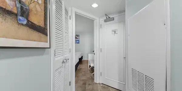 Image 4 Image 4