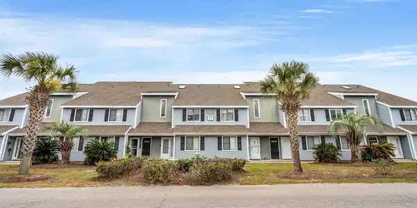 1890 Colony Dr.