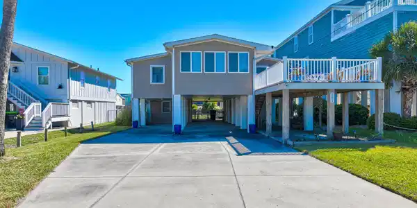141 Cypress Ave.
