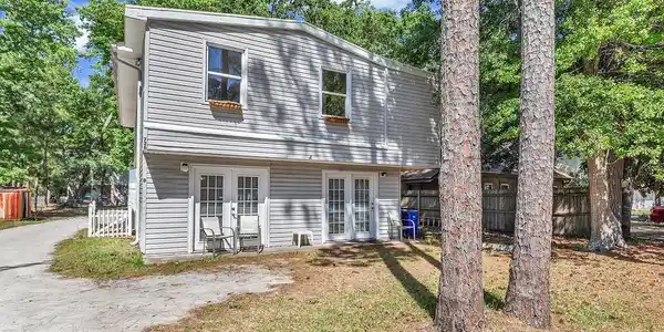 726 Juniper Dr.