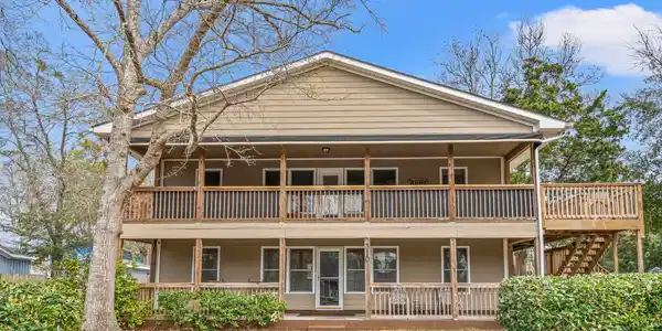 310 14th Ave. S
