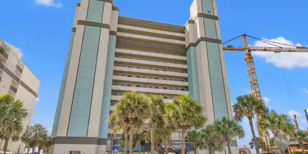 2300 Ocean Blvd. N