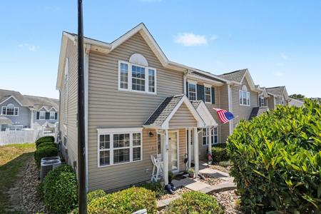 618 3rd Ave. S