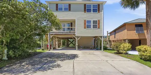 365 Marsh Pl.