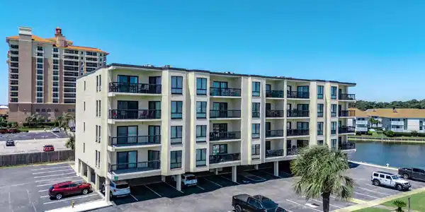 1915 N Ocean Blvd.
