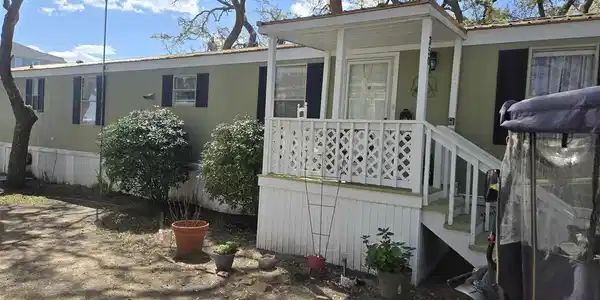 350 Ocean Breeze Dr.
