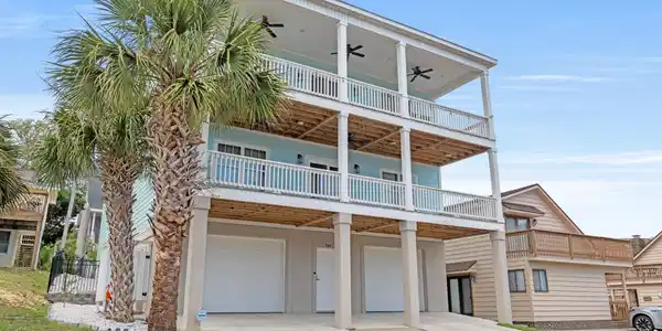 924 Perrin Dr.