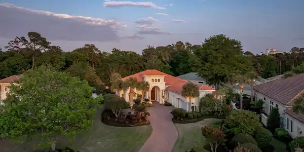 500 Posada Dr.