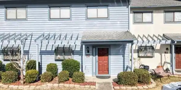 775 Plantation Dr.