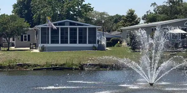 368 East Lake Dr.