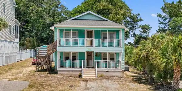 500 43rd Ave. S