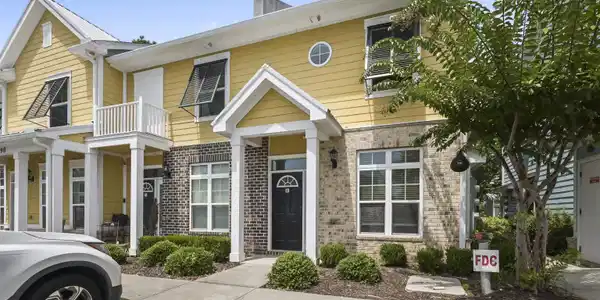 790 Sail House Ct.