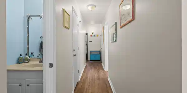 Image 4 Image 4