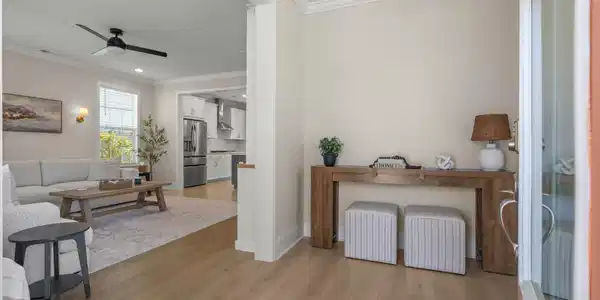 Image 4 Image 4