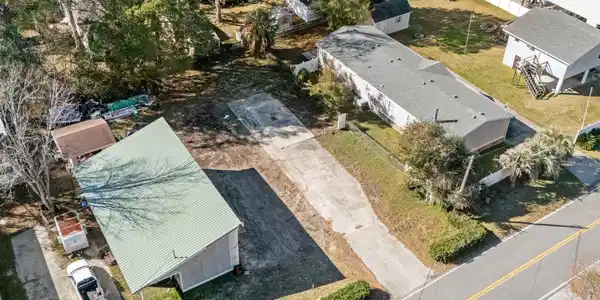 581 Vista Dr.