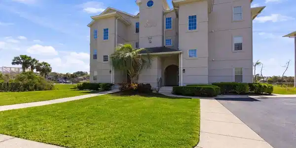 4433 Eastport Blvd.