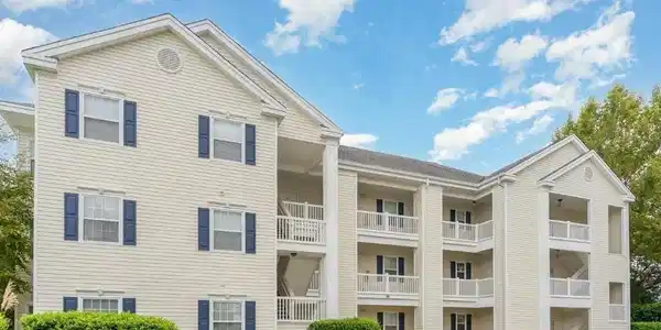 901 Port Dr.