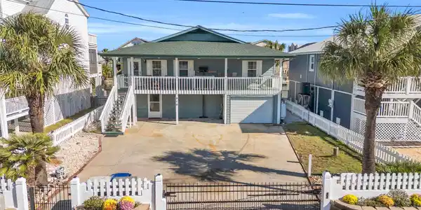 310 34th Ave. N