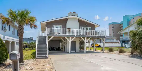 204 55th Ave. N
