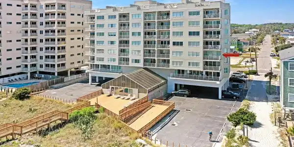 5806 N Ocean Blvd.