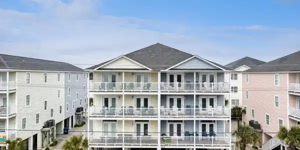 3907 North Ocean Blvd.