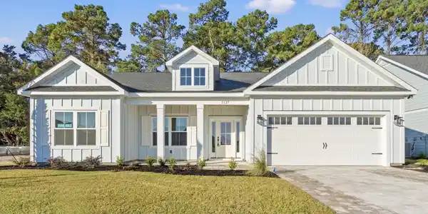 1127 Crooked Hook Rd.