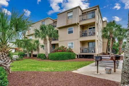 1582 S Waccamaw Dr.