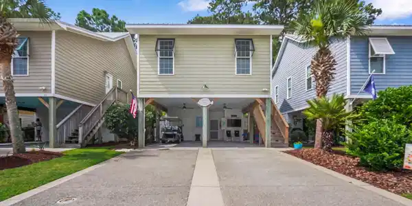 71 Weatherboard Ct.