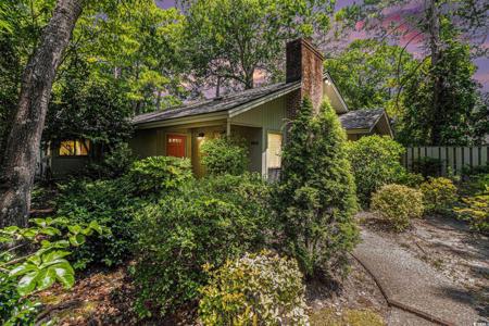 986 Briarwood Dr.