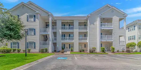 901 West Port Dr.
