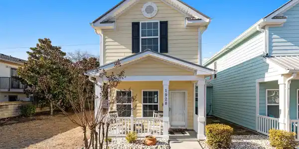 1928 Cassandra Ln.