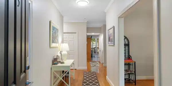 Image 4 Image 4