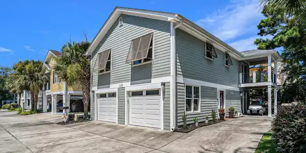 1131 Camellia Dr.