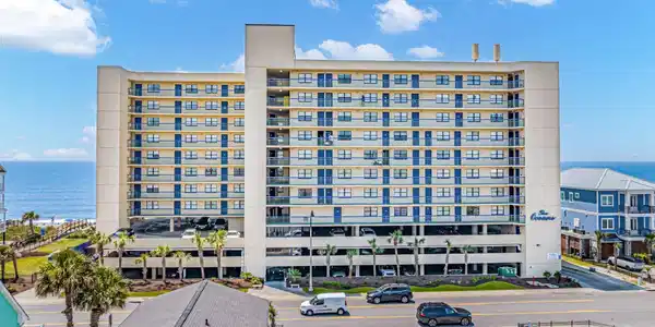 2500 N Ocean Blvd.