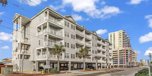 3401 N Ocean Blvd.