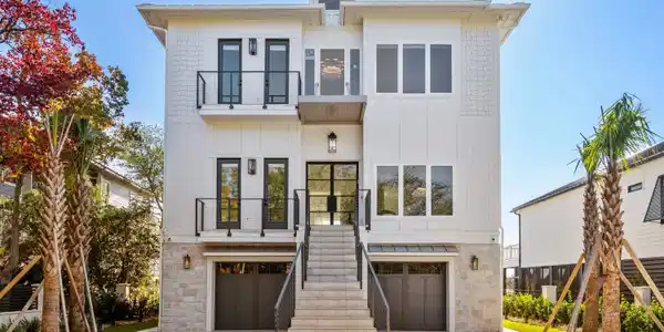 3109 First Ave. S