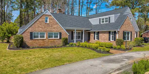 217 Green Lake Dr.