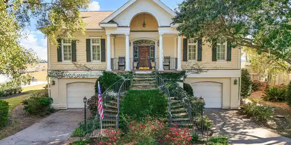 37 Wildberry Way
