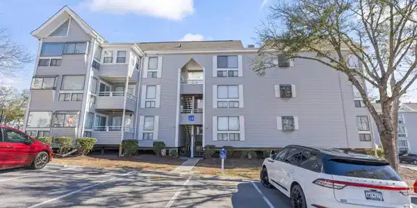 351 Lake Arrowhead Rd.