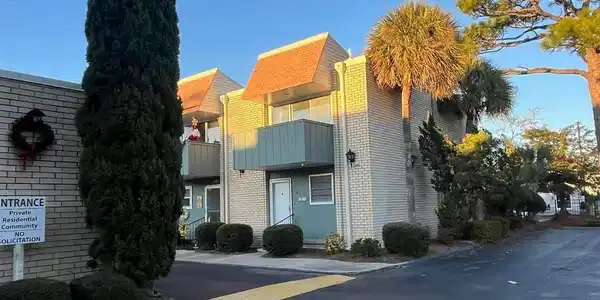 4701 N Kings Hwy.