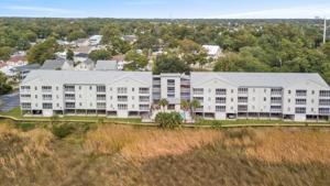 300 Marsh Pl.